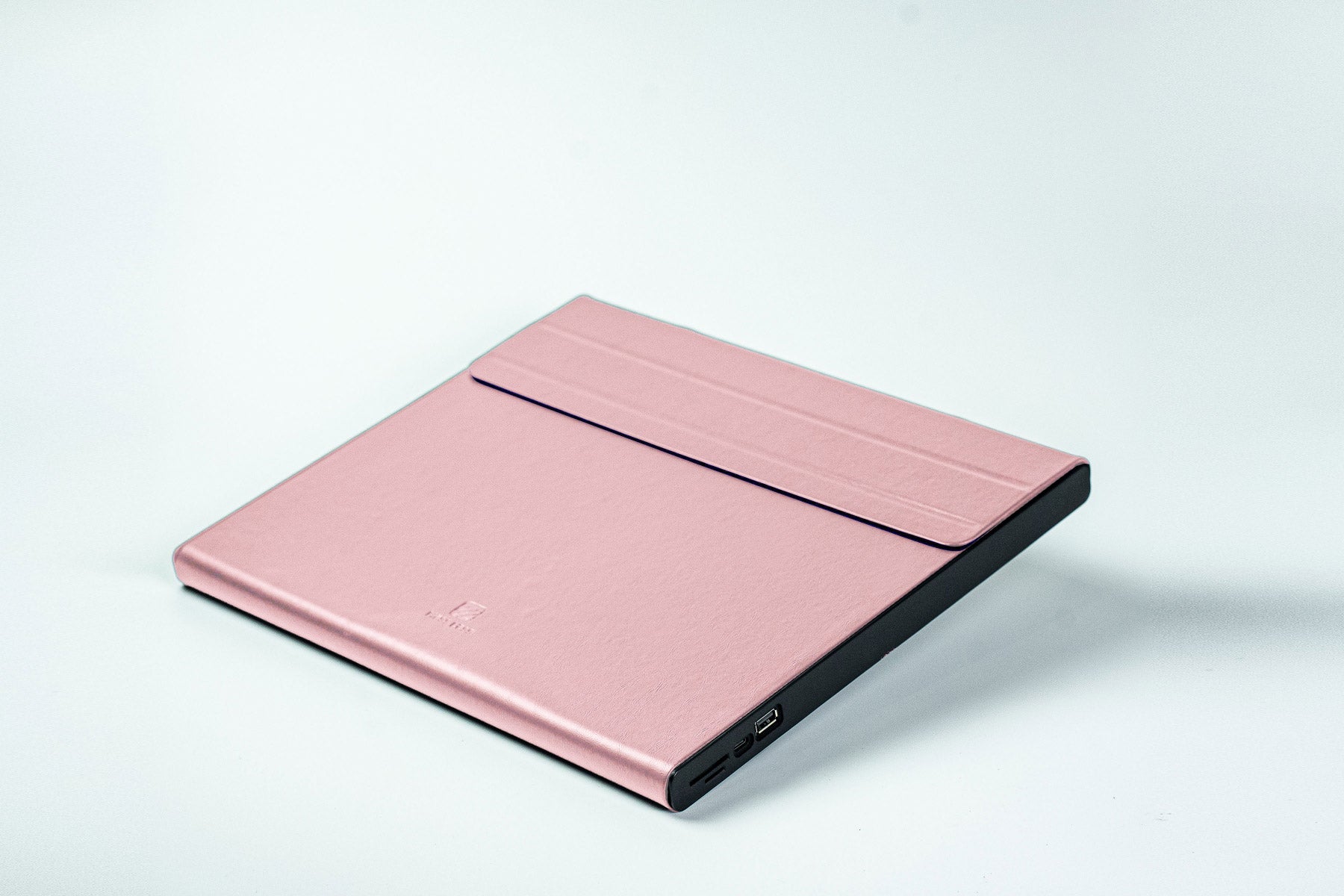 Alpha Charge: The 4-In-1 Laptop Sleeve